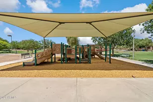 2924 E Coconino Dr, Gilbert, AZ 85298 - Photo 36