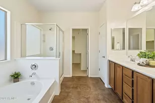 2924 E Coconino Dr, Gilbert, AZ 85298 - Photo 8