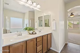 2924 E Coconino Dr, Gilbert, AZ 85298 - Photo 30
