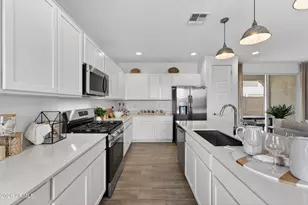 10207 E Ulysses Ave, Mesa, AZ 85212 - Photo 14