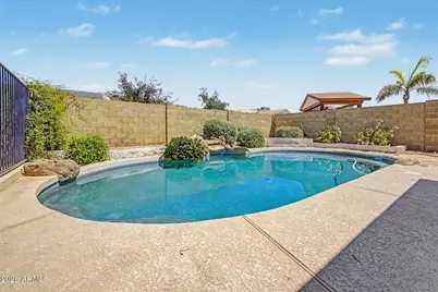 7526 W Corrine Drive, Peoria, AZ 85381 - Photo 36