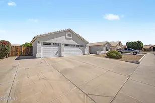 7526 W Corrine Dr, Peoria, AZ 85381 - Photo 2