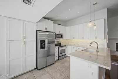 7526 W Corrine Drive, Peoria, AZ 85381 - Photo 12