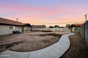 1723 N Palm Dr, Tempe, AZ 85288 - Photo 28