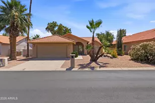 25625 S Flame Tree Dr, Sun Lakes, AZ 85248 - Photo 2