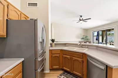 25625 S Flame Tree Drive, Sun Lakes, AZ 85248 - Photo 10