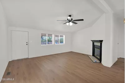 44015 N 12th Street, New River, AZ 85087 - Photo 12