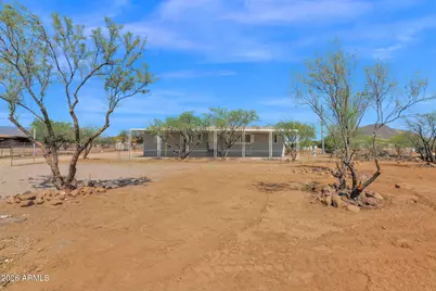 44015 N 12th Street, New River, AZ 85087 - Photo 2