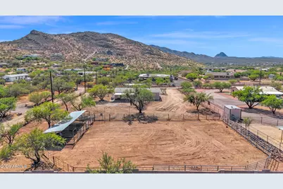44015 N 12th Street, New River, AZ 85087 - Photo 8