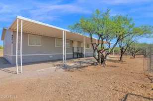 44015 N 12th St, New River, AZ 85087 - Photo 2
