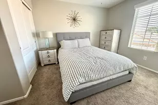 3708 E Kerry Ln, Phoenix, AZ 85050 - Photo 14
