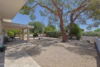 10709 W Sequoia Drive, Sun City, AZ 85373 - Photo 40