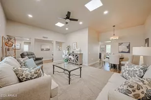 10709 W Sequoia Dr, Sun City, AZ 85373 - Photo 12