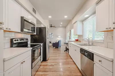10709 W Sequoia Drive, Sun City, AZ 85373 - Photo 24