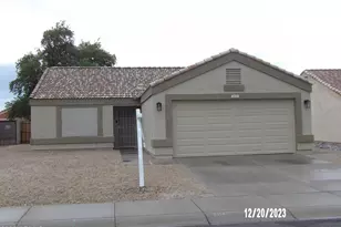 2043 S Thunderbird Dr, Apache Junction, AZ 85120 - Photo 1