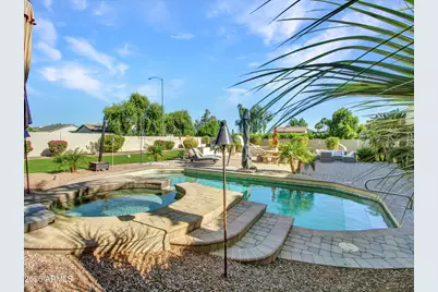 23575 N 81st Drive, Peoria, AZ 85383 - Photo 2