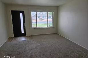 531 E Laguna Dr, Tempe, AZ 85282 - Photo 6