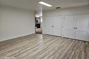 531 E Laguna Dr, Tempe, AZ 85282 - Photo 18