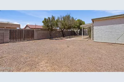10749 W Torren Drive, Arizona City, AZ 85123 - Photo 30