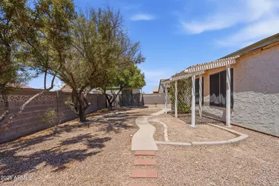 10749 W Torren Drive, Arizona City, AZ 85123 - Photo 28