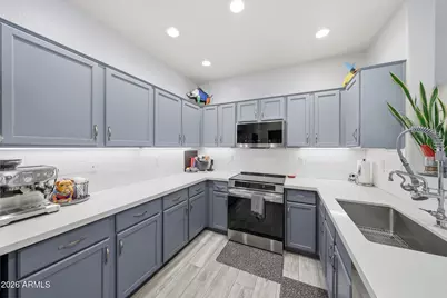 3722 E Kristal Way, Phoenix, AZ 85050 - Photo 18