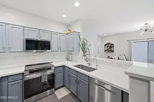 3722 E Kristal Way, Phoenix, AZ 85050 - Photo 16