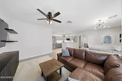 3722 E Kristal Way, Phoenix, AZ 85050 - Photo 10