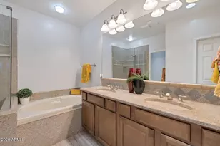 3935 E Rough Rider Rd, Phoenix, AZ 85050 - Photo 22