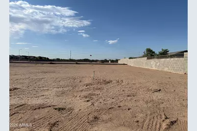 9634 W Gaby Road, Tolleson, AZ 85353 - Photo 2