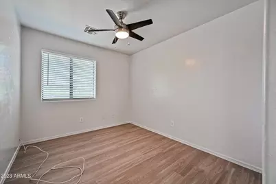 5010 N 22nd Avenue #Apt 107, Phoenix, AZ 85015 - Photo 2