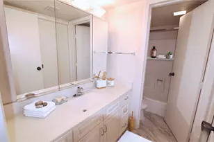 7921 E San Miguel Ave, Scottsdale, AZ 85250 - Photo 6