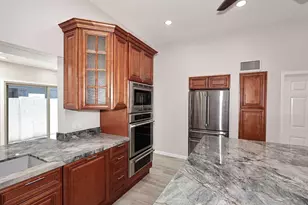 1627 E Redfield Rd, Tempe, AZ 85283 - Photo 16