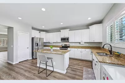 9574 W Quail Avenue, Peoria, AZ 85382 - Photo 12