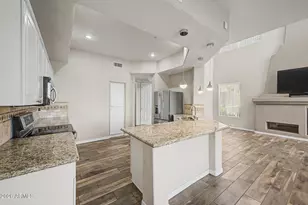 3800 S Cantabria Cir, Chandler, AZ 85248 - Photo 16