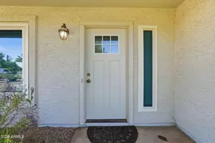 1502 E Divot Dr, Tempe, AZ 85283 - Photo 4