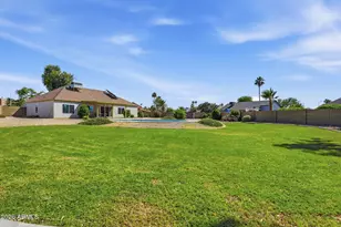 1502 E Divot Dr, Tempe, AZ 85283 - Photo 30