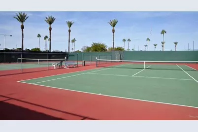 10537 W La Jolla Drive, Sun City, AZ 85351 - Photo 74