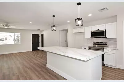 10537 W La Jolla Drive, Sun City, AZ 85351 - Photo 22