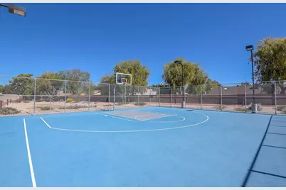 10537 W La Jolla Drive, Sun City, AZ 85351 - Photo 66