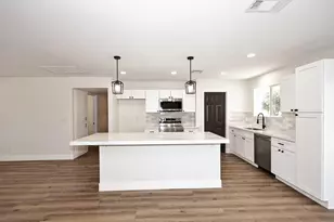 10537 W La Jolla Dr, Sun City, AZ 85351 - Photo 18