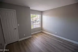 1820 E Secretariat Dr, Tempe, AZ 85284 - Photo 20