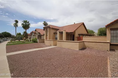 1820 E Secretariat Drive, Tempe, AZ 85284 - Photo 1