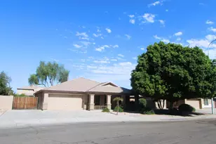 940 S Lafayette Dr, Chandler, AZ 85225 - Photo 2