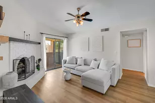 3031 N Civic Center Plaza, Scottsdale, AZ 85251 - Photo 2
