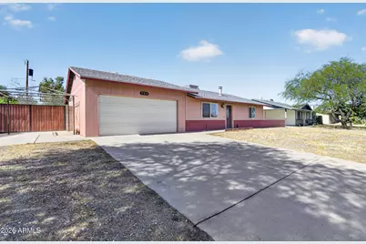 704 E Peppertree Avenue, Apache Junction, AZ 85119 - Photo 32