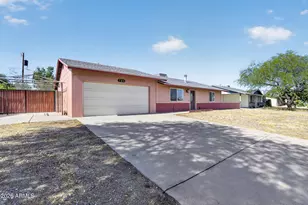 704 E Peppertree Ave, Apache Junction, AZ 85119 - Photo 32