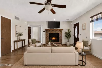 704 E Peppertree Avenue, Apache Junction, AZ 85119 - Photo 12