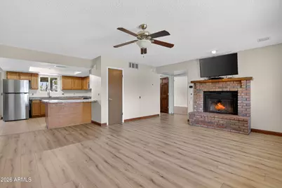 704 E Peppertree Avenue, Apache Junction, AZ 85119 - Photo 2