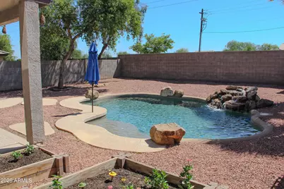 6025 S 15th Drive, Phoenix, AZ 85041 - Photo 40