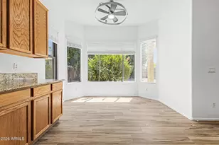 1405 S Park Grove Cir, Gilbert, AZ 85296 - Photo 12